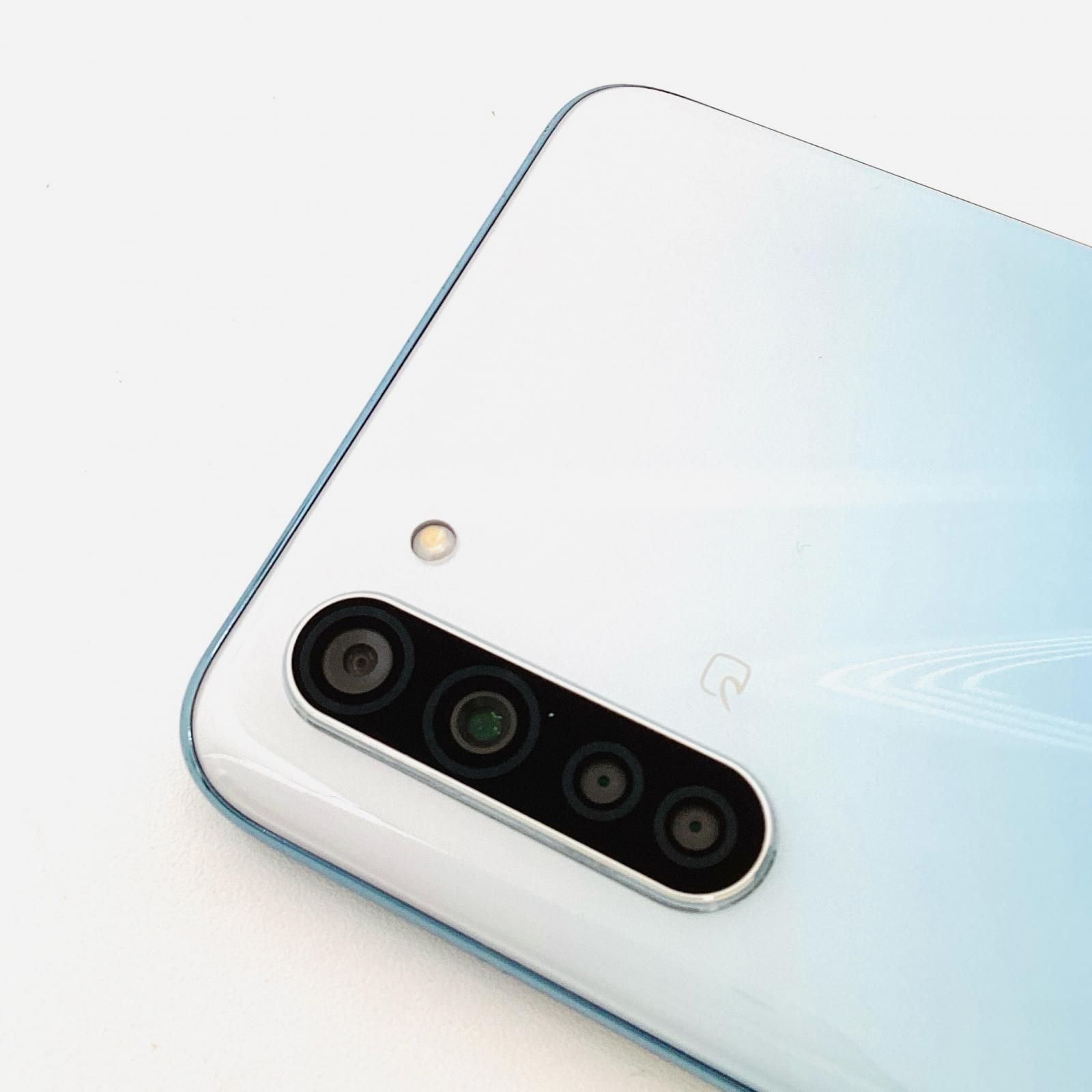 美品】OPPO Reno3 A 128GB ホワイト CPH2013（ムスビー｜安心