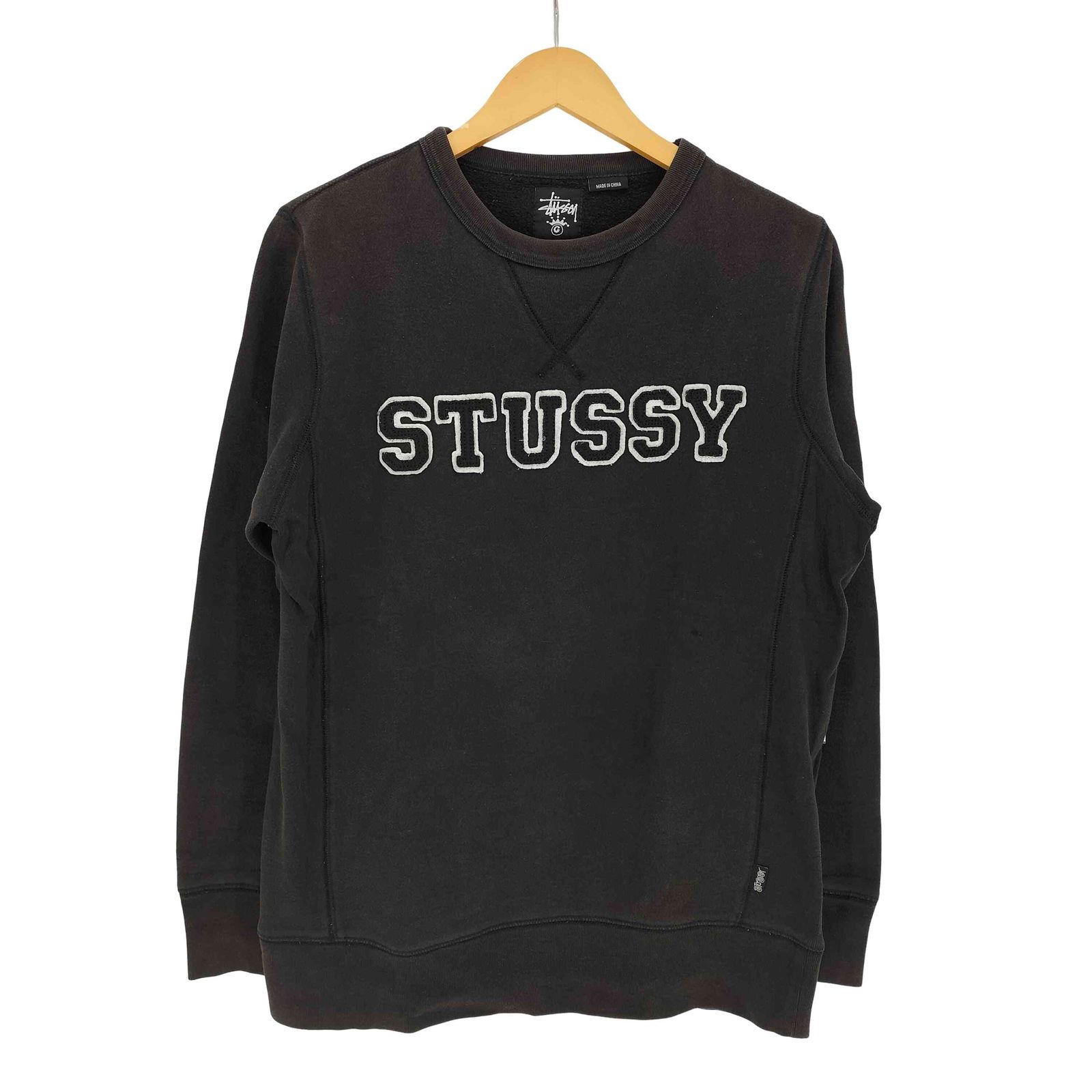 ステューシー Stussy フェルトロゴ 前Vガゼット クルーネックスウェット メンズ import S