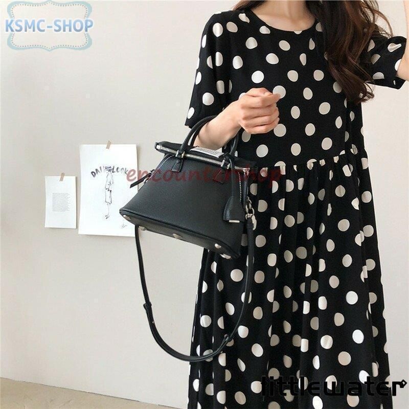 デート服 ラウンドネック
