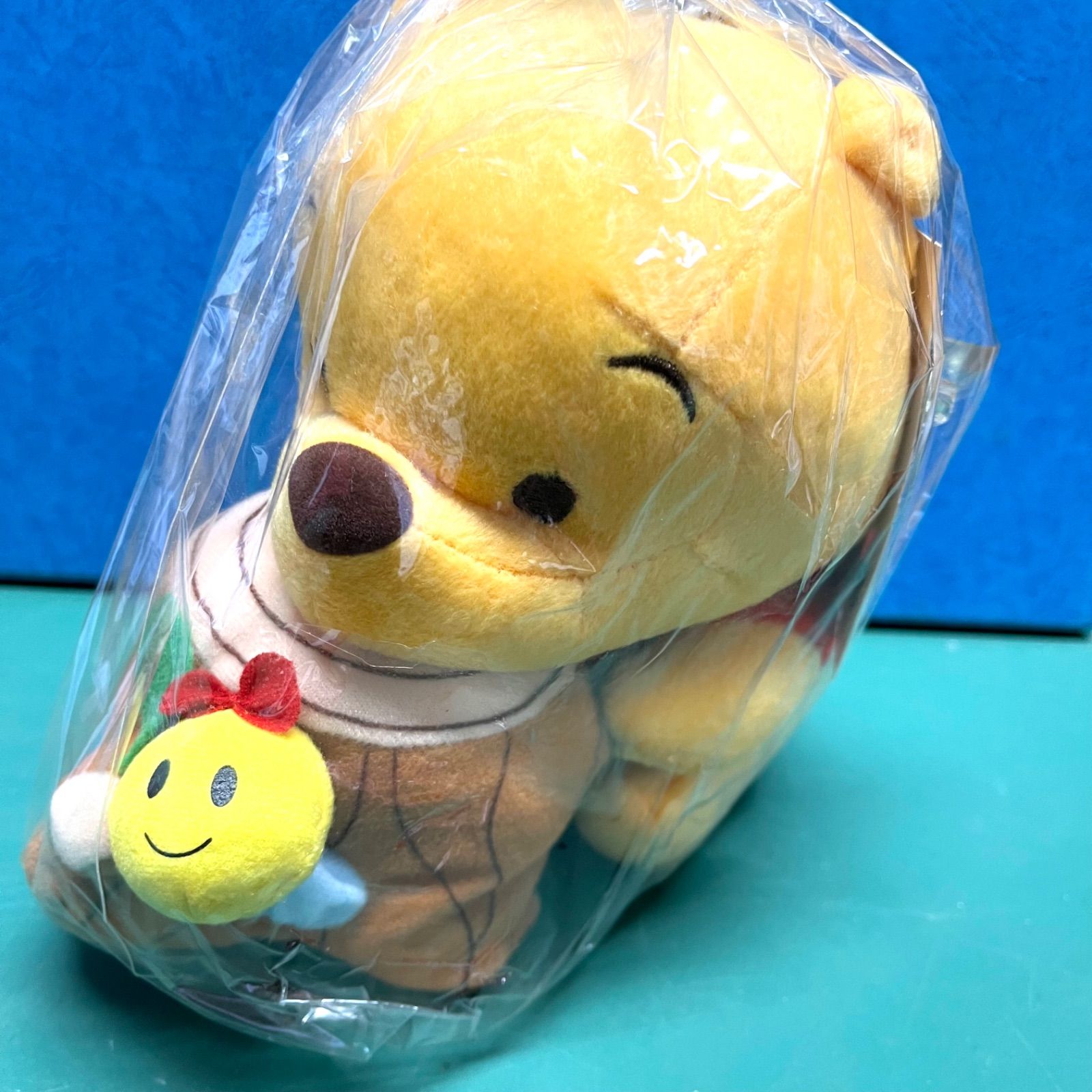 【新品タグ付き】   Disney baby 　ぷーさん　ぬいぐるみ　ディズニー　くまのぷーさん