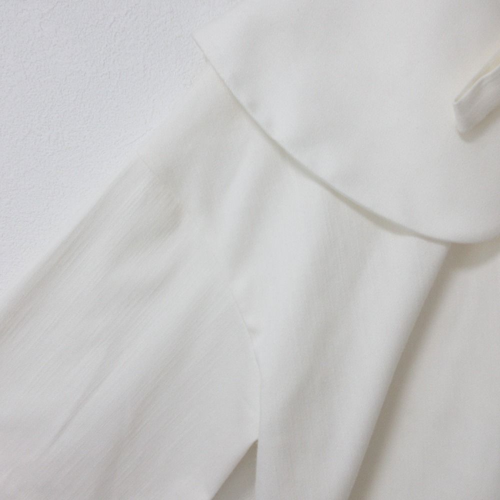【新品未使用】yori デニム風ビッグカラーショートブラウス yori ヨリ デニム風ビッグカラーショートブラウス - メルカリ