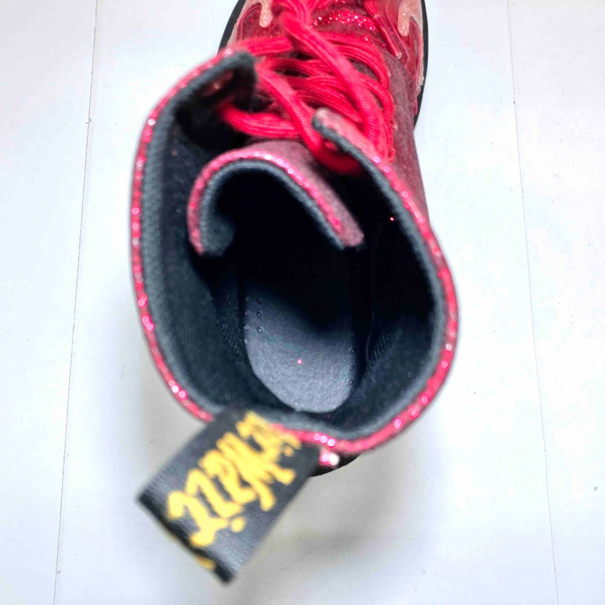 ドクターマーチン パスカル フレイム グリッター イン レッド ブーツ UK6 ドクターマーチン パスカル フレイム グリッター イン レッド