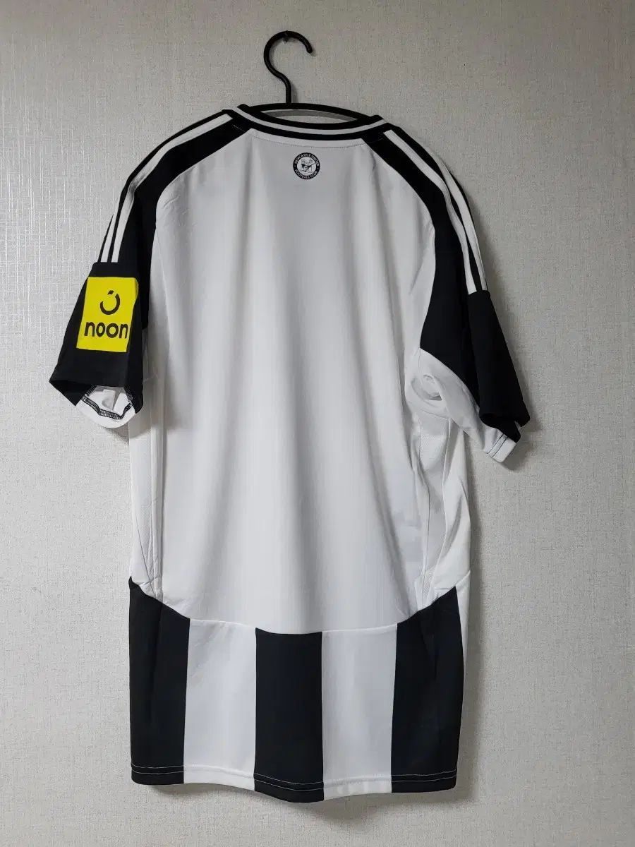 24-25 アディダス Newcastle UNIフォーム 新品タグ付き