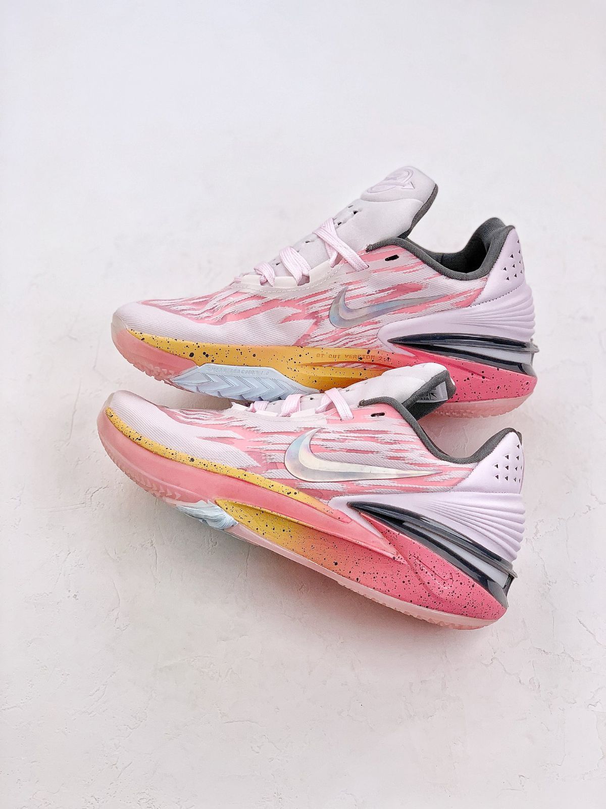 NIKE AIR ZOOM G.T. CUT 2 ナイキ エア ズーム GT カット 2 【MEN'S】 white/pearl pink-grey DJ6013-602