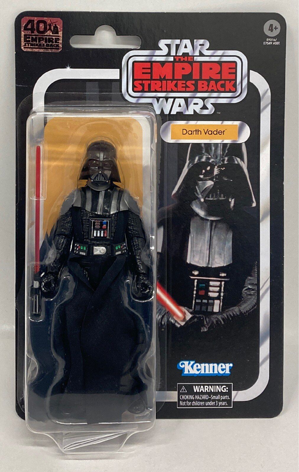 HASBRO THE BLACK / 40 THE EMPIRE STRIKES BACK DARTH VADER 3.5インチ