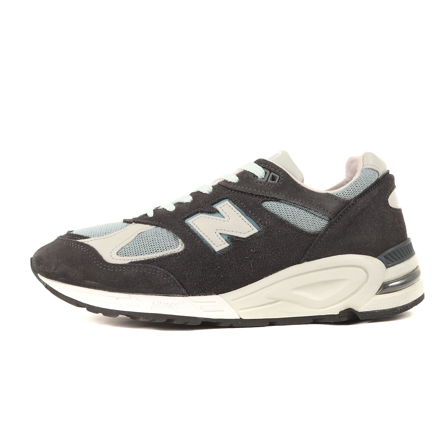 KITH NYC キス ニューヨークシティー サイズ:27.5cm / NEW BALANCE M990 KT2 (MADE IN USA) ニューバランス コラボ / チャコール / US9.5D / スニーカー / コラボ 別注【メンズ】【中古】