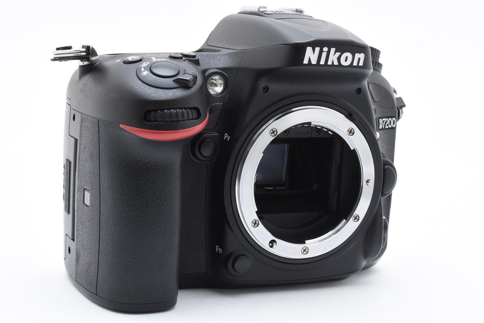 超美品 Nikon D7200 使用率16％ Wi-Fi搭載 ボディ #8550 - メルカリ