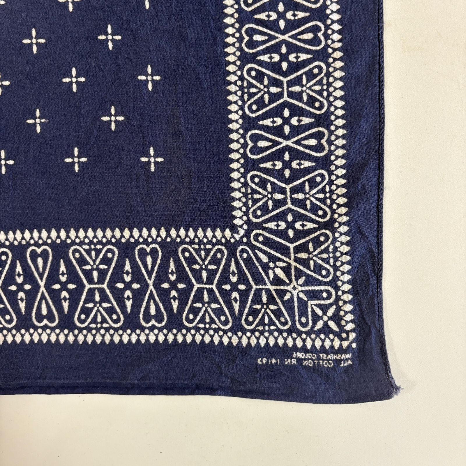 vintageバンダナ 60s USA製 RN14193 クロス B-111 バンダナ ビンテージ