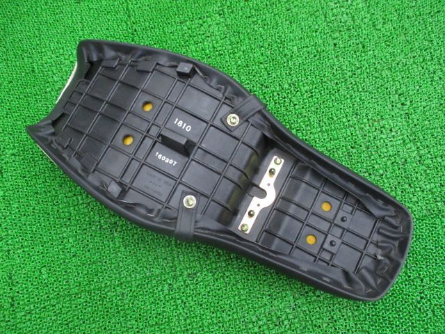 エストレヤRS シート 53001-1784 カワサキ 純正 中古 バイク 部品 美品