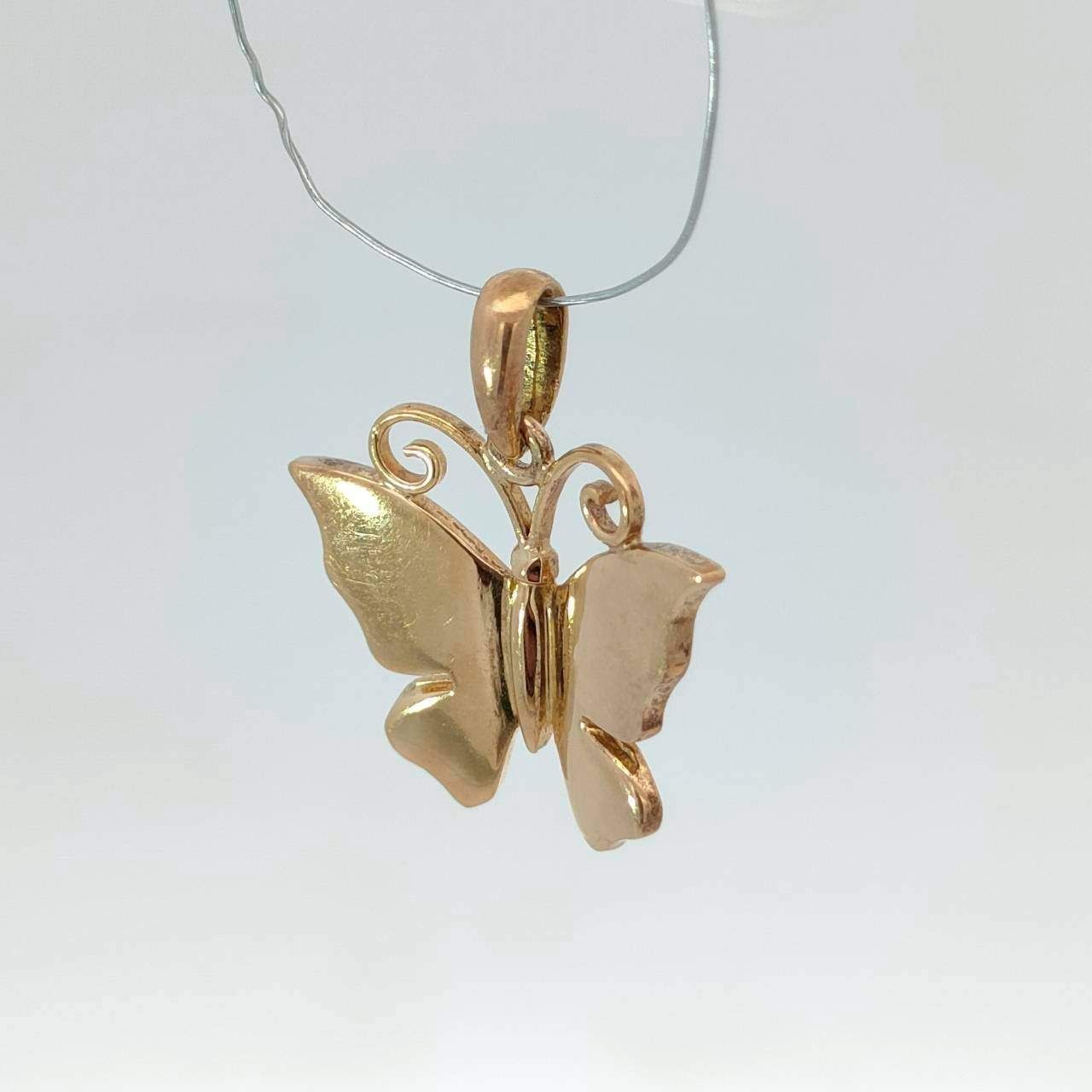 18金 K18 男女兼用 バタフライ ネックレストップ 1.14ｇD309