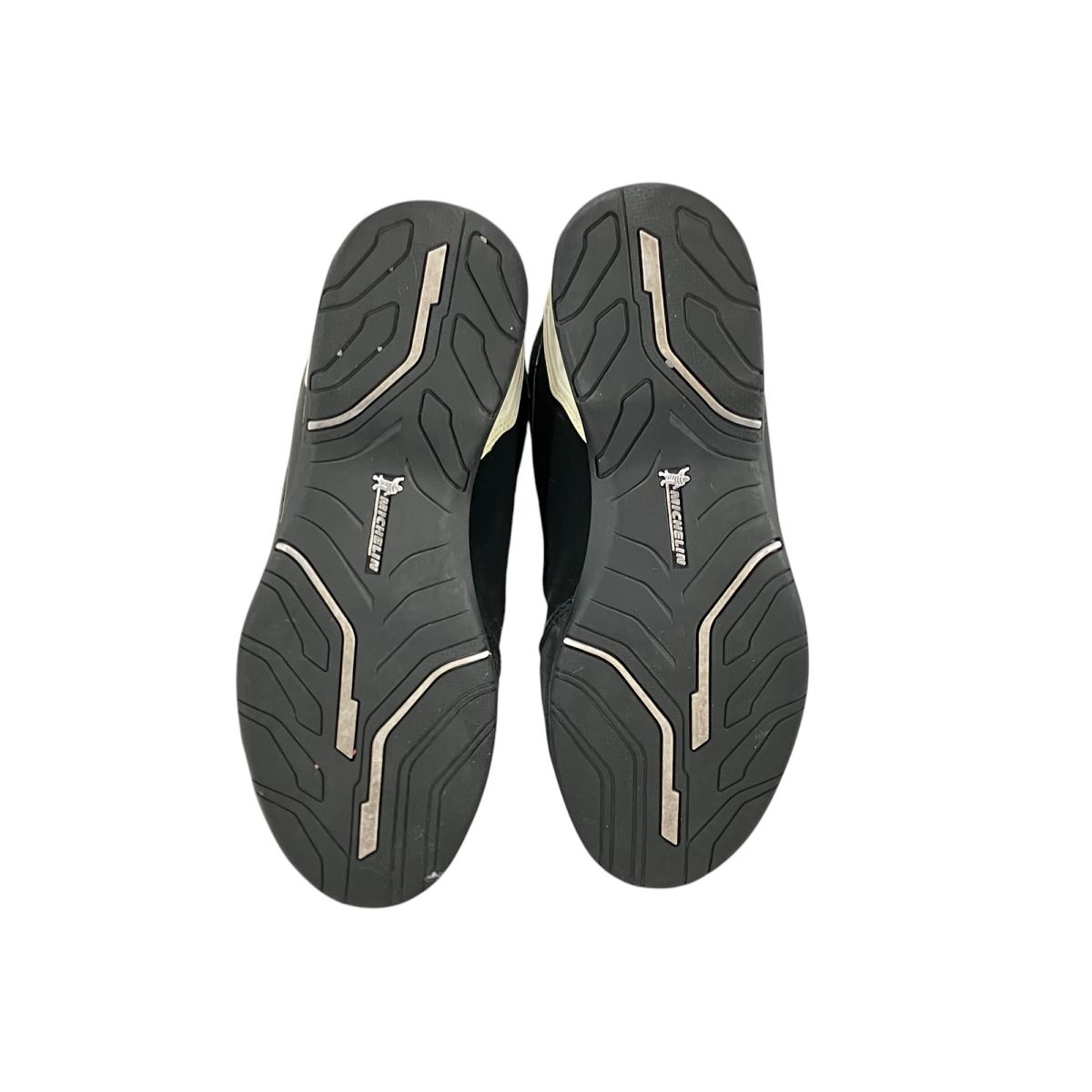 ライディングシューズ