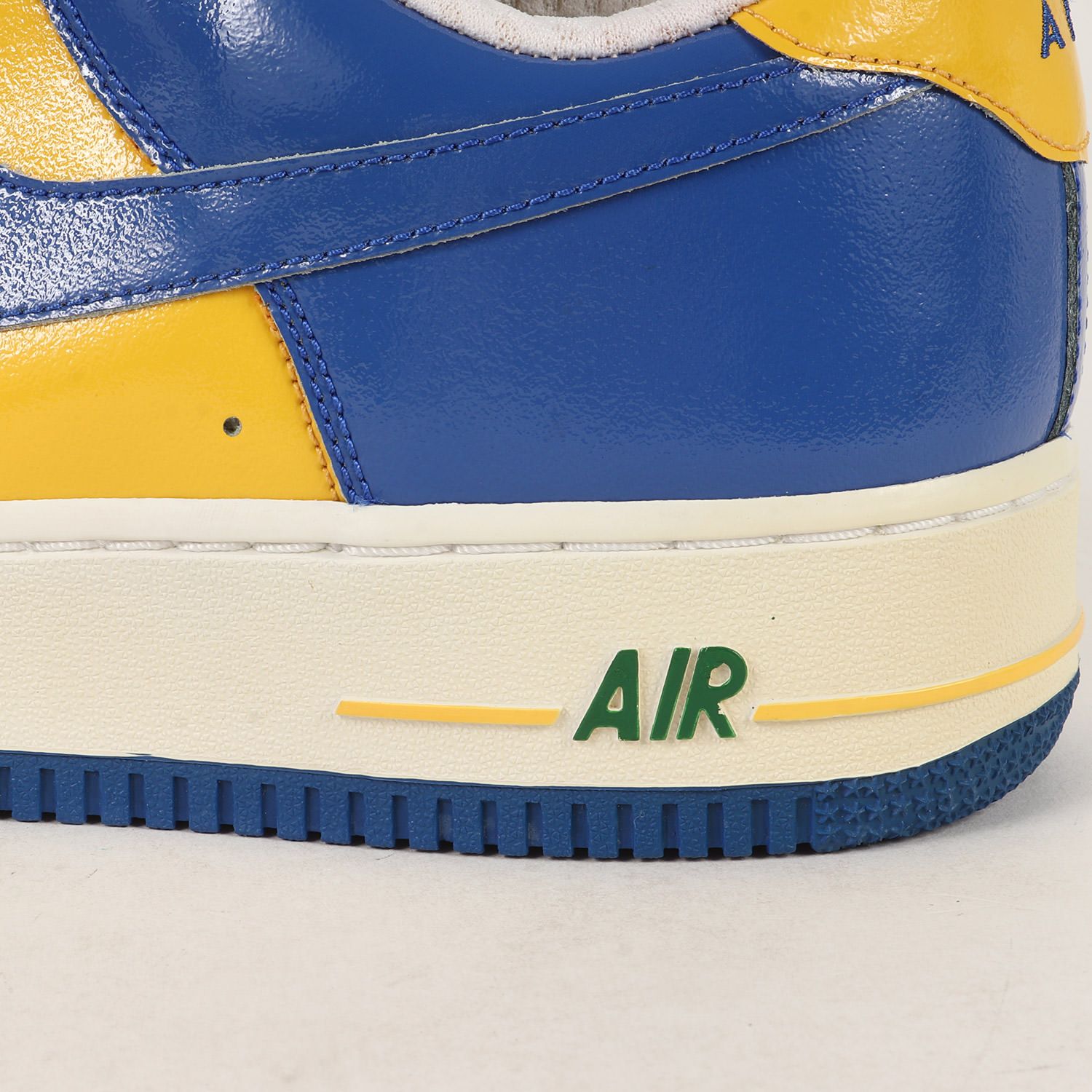 NIKE ナイキ サイズ:28.5cm AIR FORCE 1 LOW PREMIUM WORLD CUP 2006