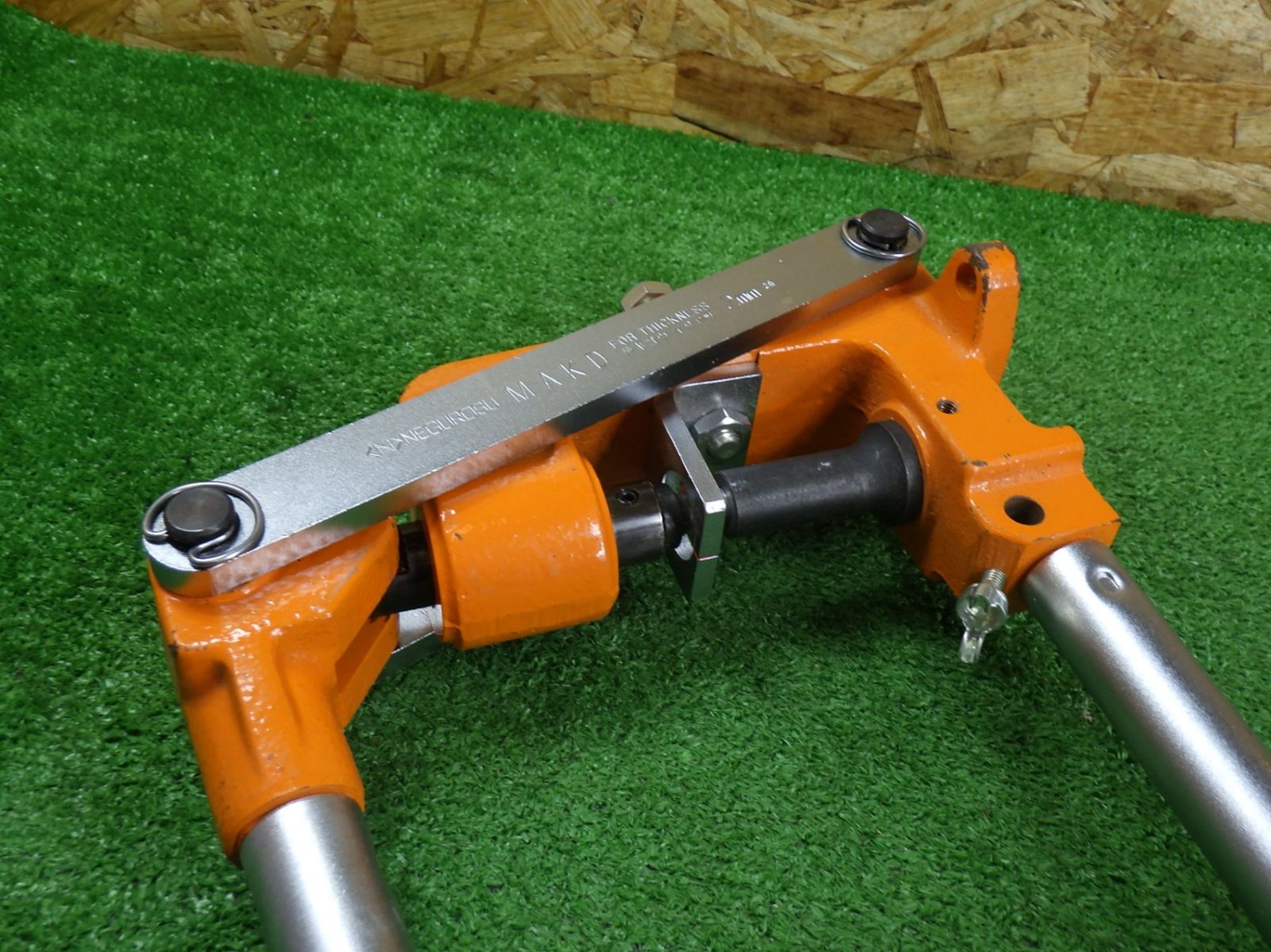 穴あけ工具 MAKD