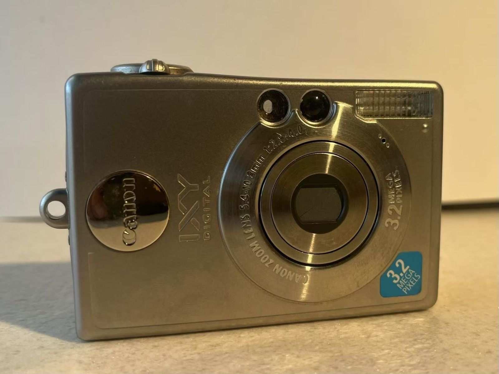 キャノン　デジカメ Amazon.co.jp: Canon デジタルカメラ PowerShot A2300 ブラック