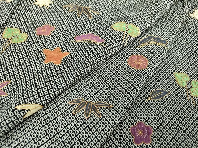 みいみい＊菊・松・笹柄刺繍正絹黒留袖ふんわり袖ペプラムブラウスM～L 409mo19○黒留袖 総刺繍 松竹梅 吉祥文様 比翼付き ふき綿入り