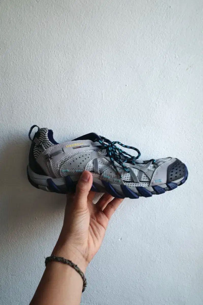 MERRELL メレル トレッキング シューズ