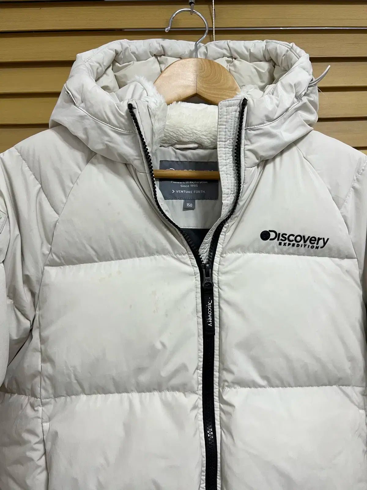 DISCOVERY キッズ アイボリー ダックダウン ダウンジャケット フード ダウンジャケット 150