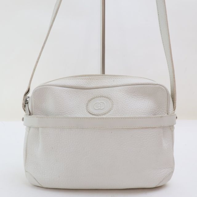 GUCCI ホワイト ショルダーバッグ ジッパー