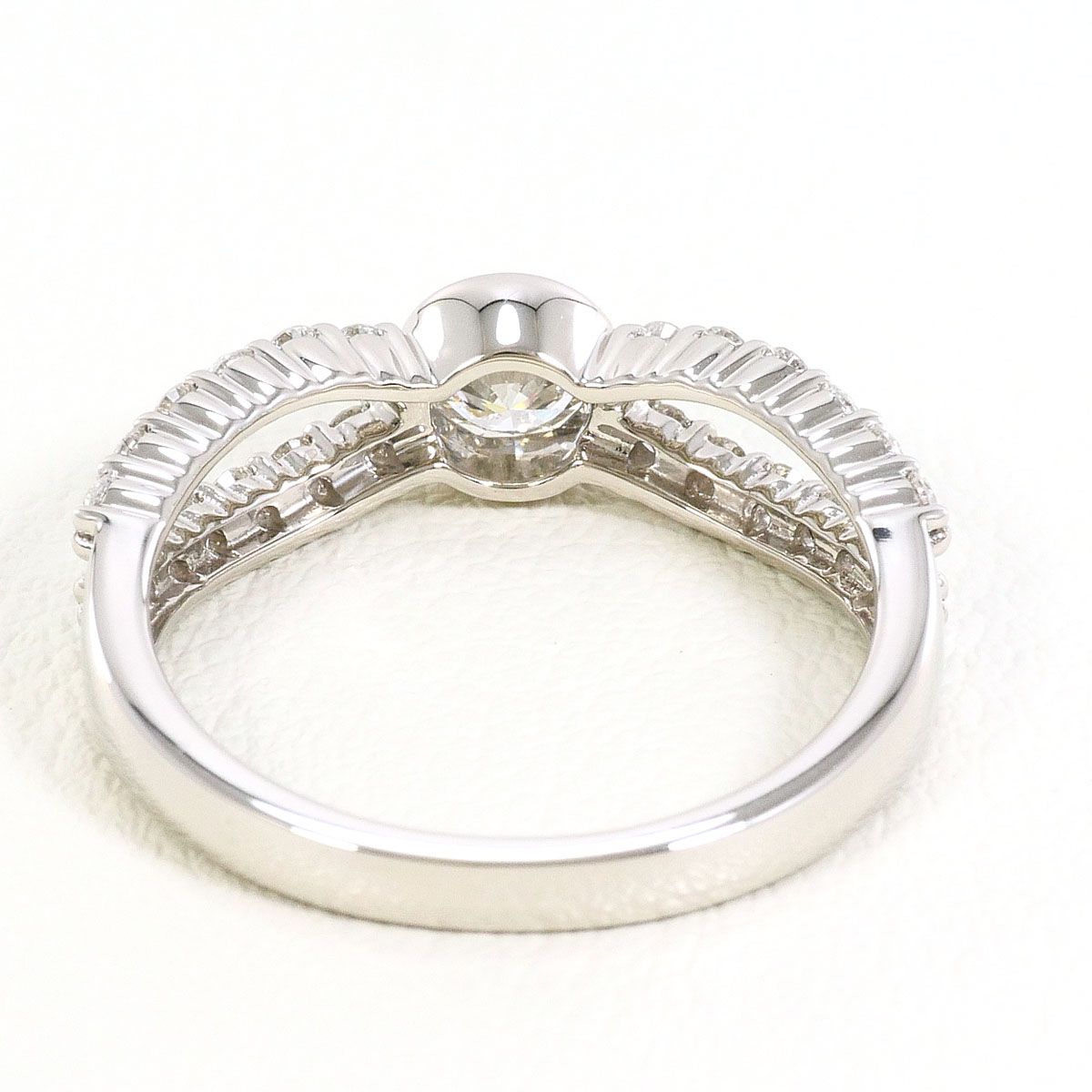 PT950 プラチナ リング・指輪 12号 ダイヤモンド 0.303 ct 