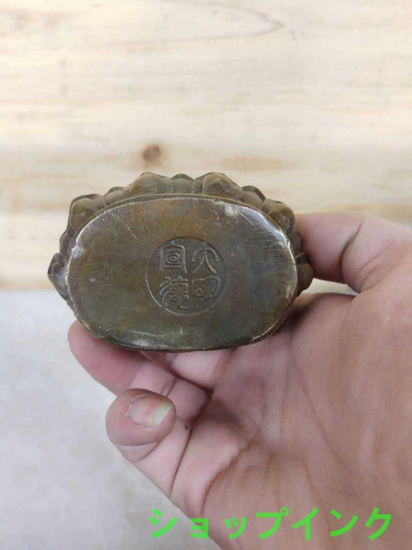 仏教美術 背もたれ坐蓮観音 仏像 銅製 銅器 - メルカリ