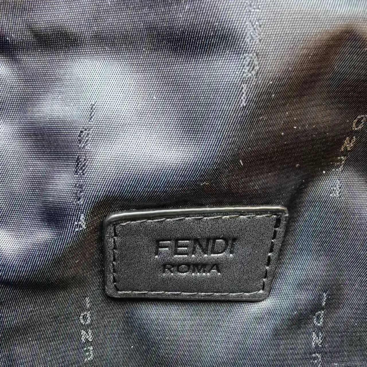 FENDI フェンディショルダーバッグ