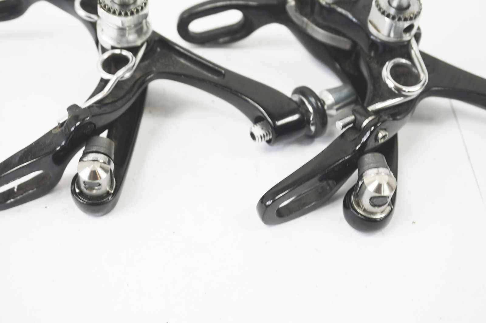 話題 CAMPAGNOLO カンパニョーロ RECORD キャリパーブレーキセット バイチャリ世田谷店 【最短翌日配送】