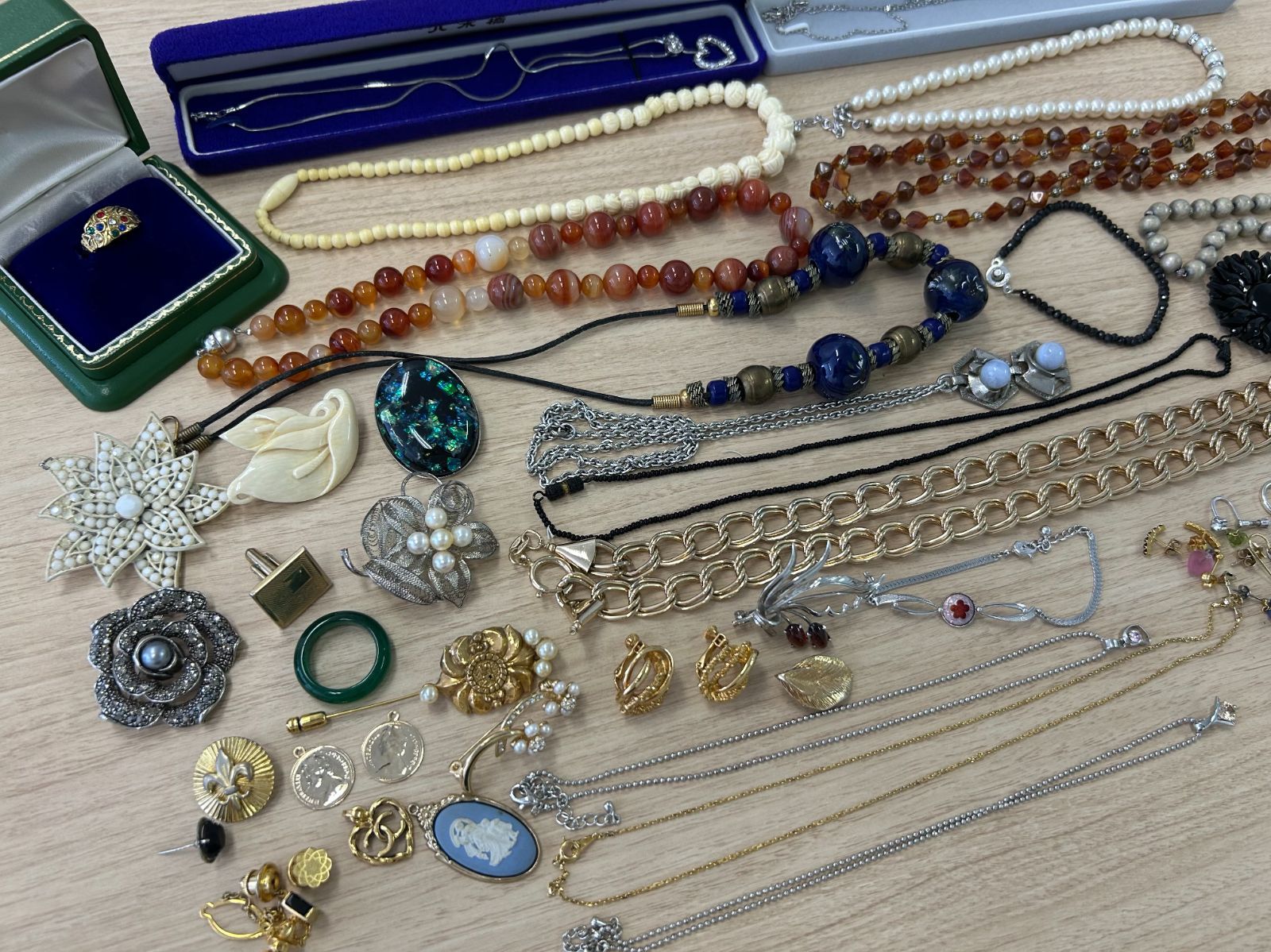 遺品整理 ネックレス ☆② アクセサリー まとめ売り 遺品整理 生前整理
