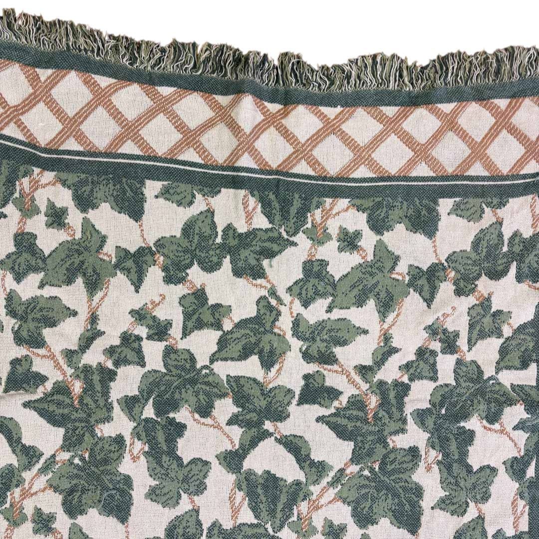 VINTAGE - vintageラグ カーペット ツタ リーフ 879 お部屋が華やぐ北欧風のリーフ柄 モダンリーフ 133×195cm 高級50