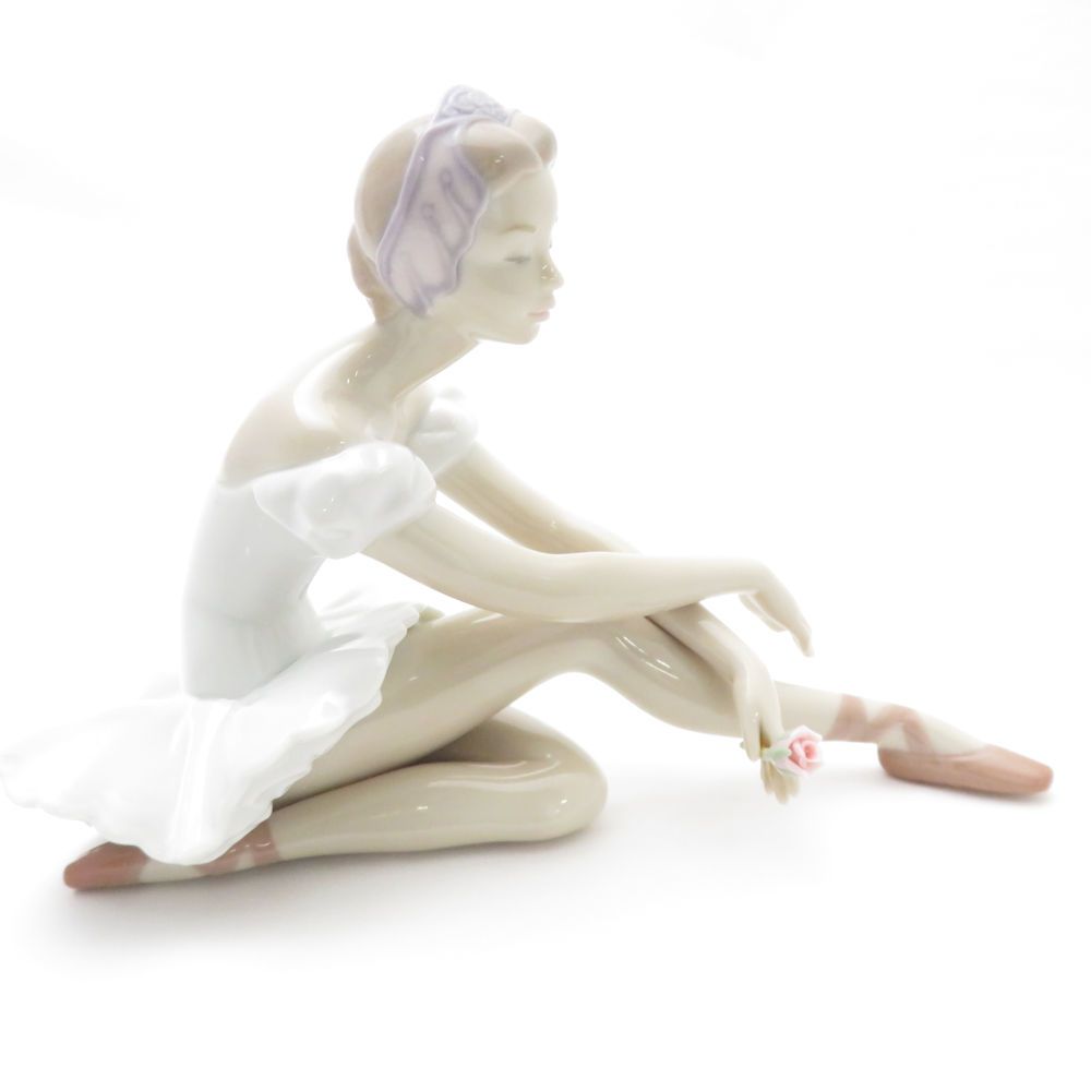 リヤドロ 置物 美品 LLADRO リヤドロ 5919 ローズバレエ フィギュリン