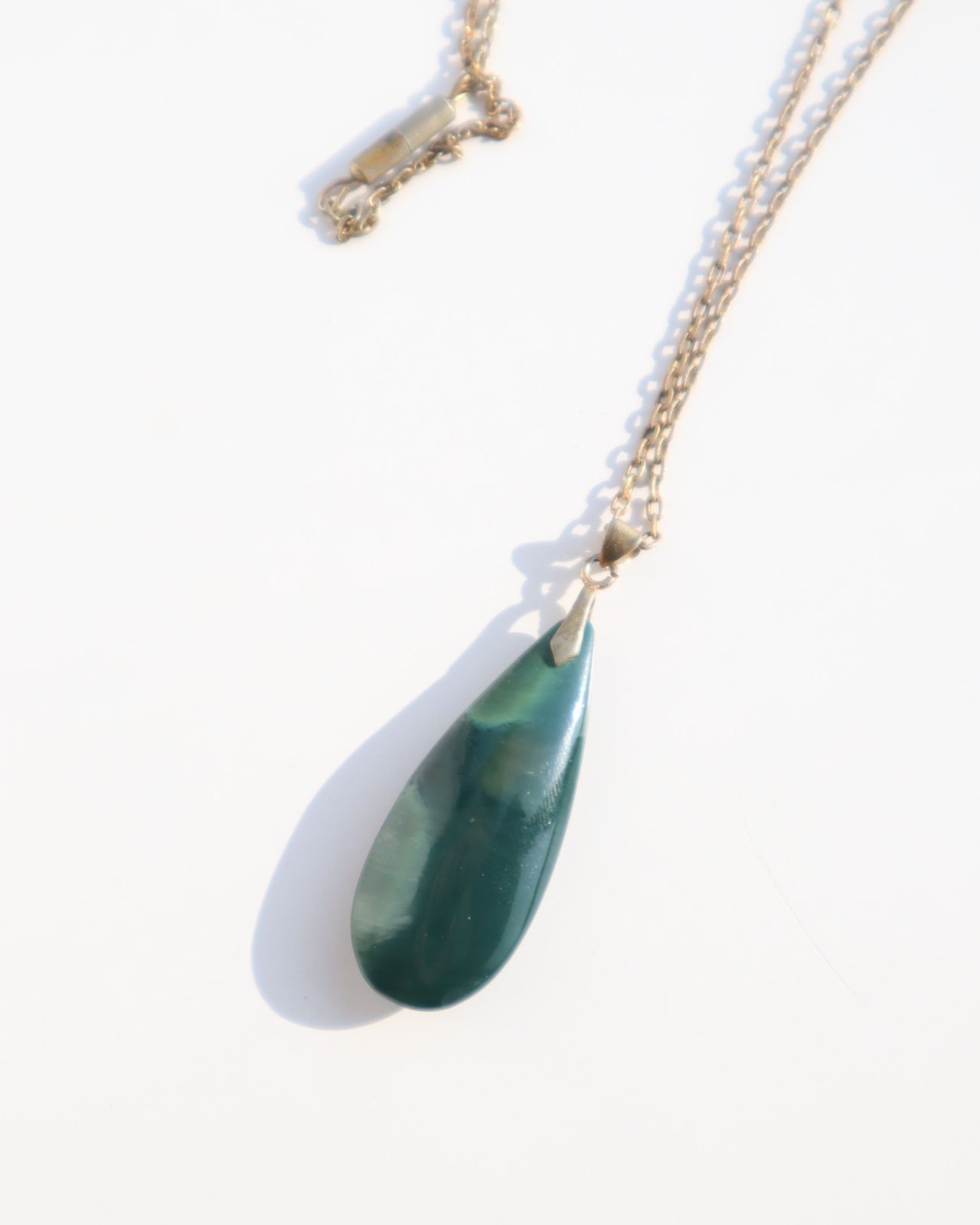 teardrop deep green stone motif vintage necklace ティアドロップ 