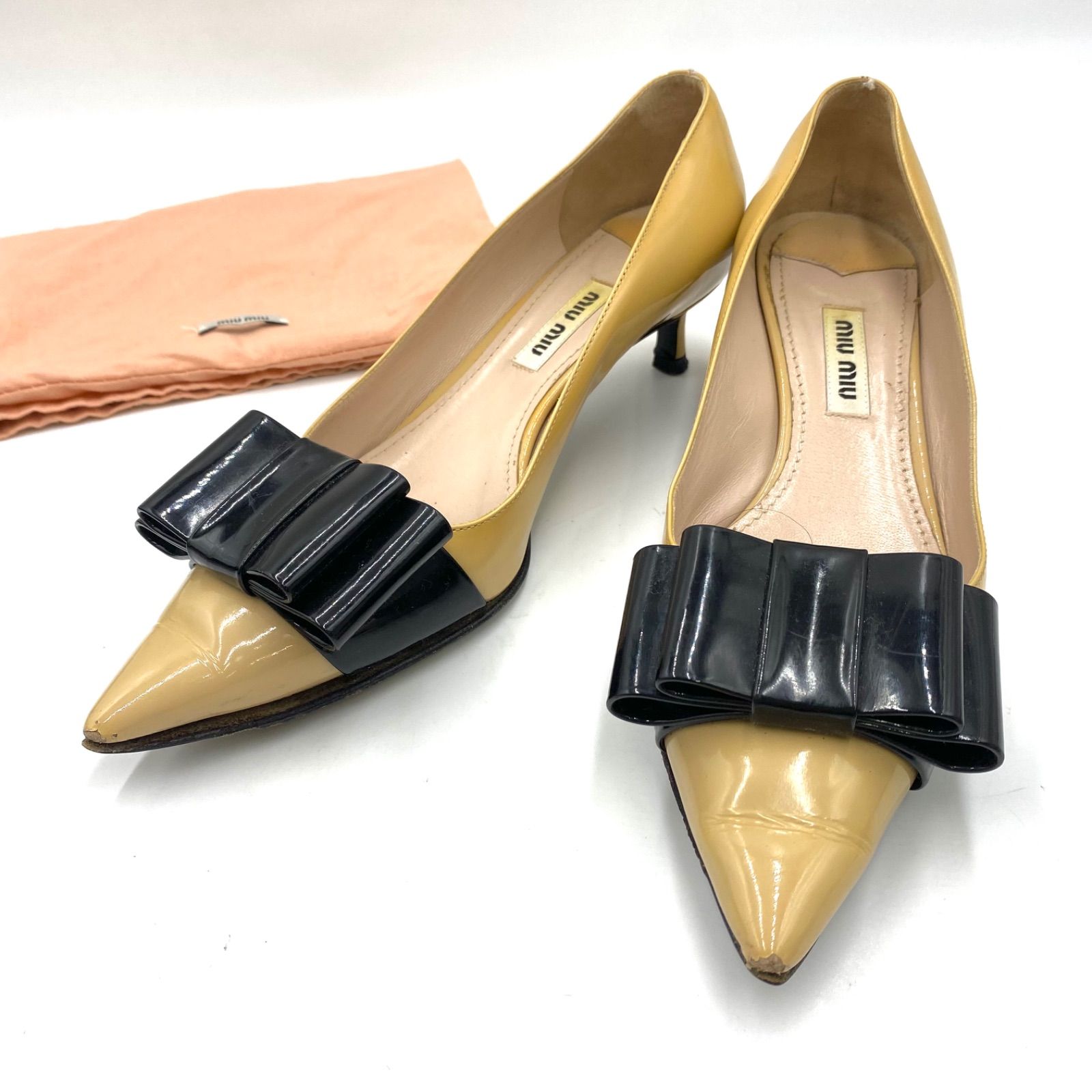 ミュウミュウ パテントパンプス 23cm