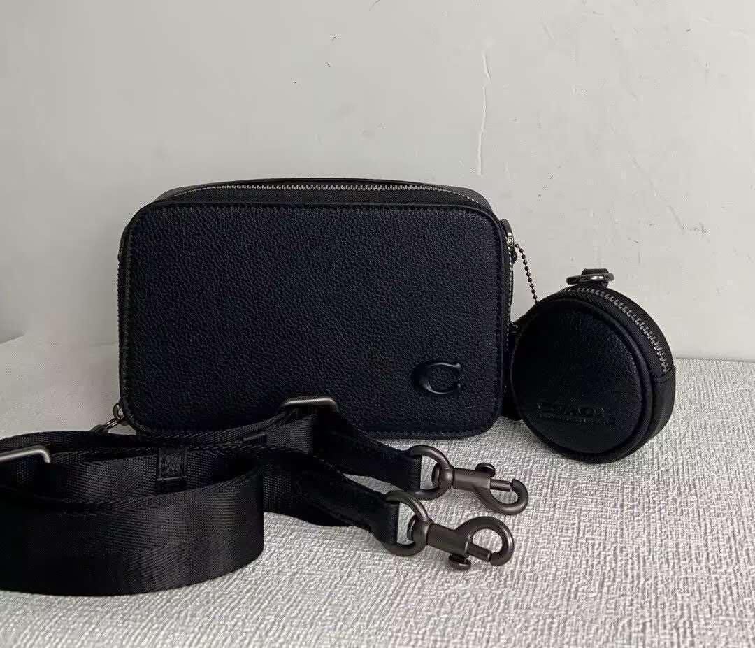 CC070 新品COACH Charter メンズ クロスボディバッグ COACH(コーチ