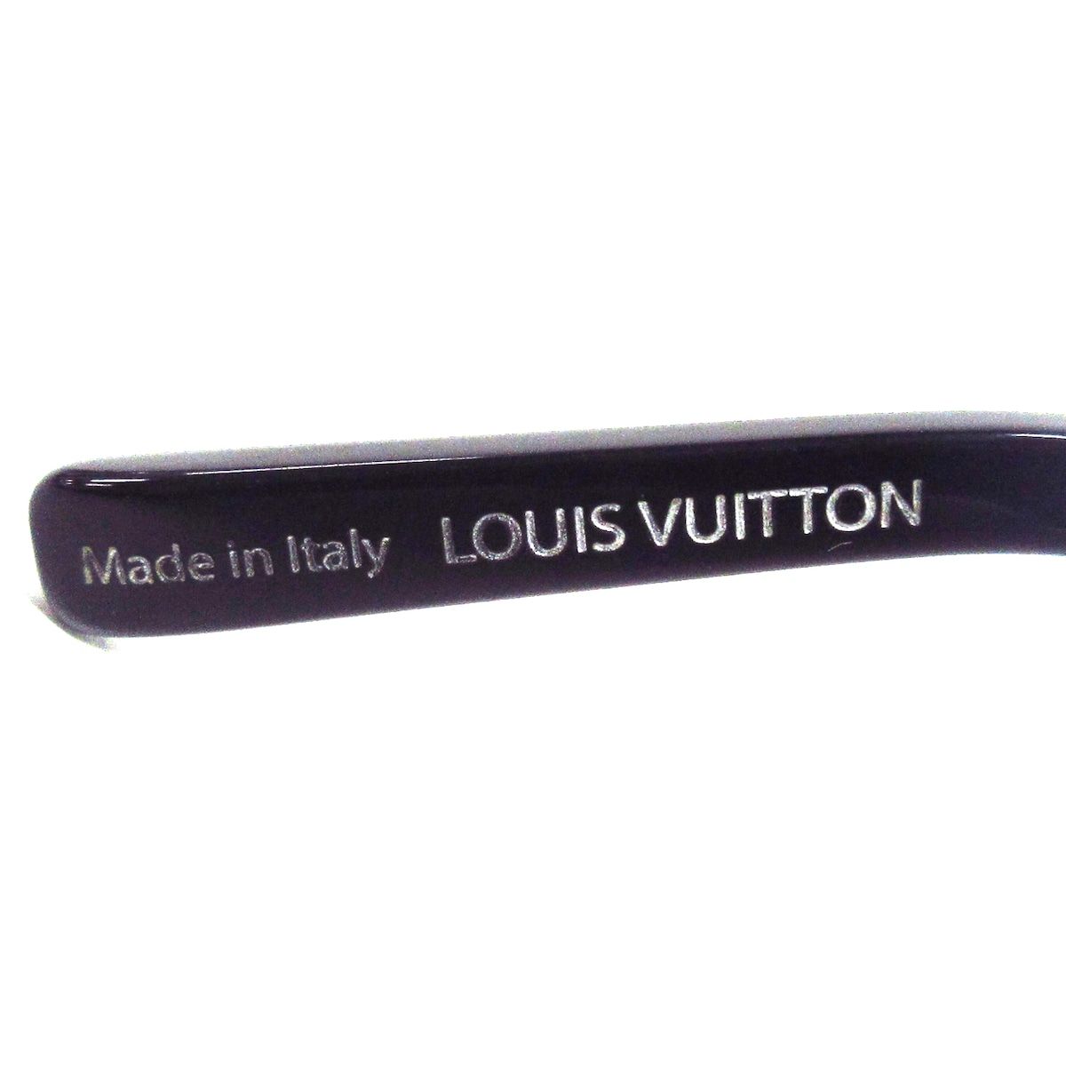 LOUIS VUITTON(ルイヴィトン) サングラス フェニックス Z0881U 黒×ネイビー プラスチック
