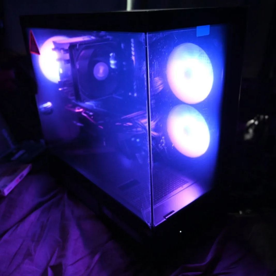 RTX搭載】光る黒ゲーミングPC Core i7/Ryzen - メルカリ