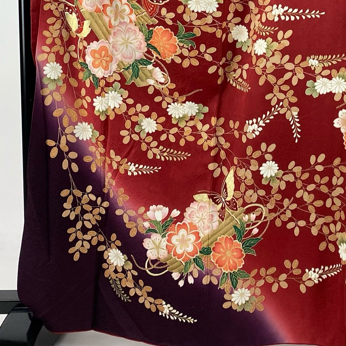 振袖 身丈165.5cm 裄丈68cm L 袷 花筏 蝶 金彩 ぼかし 赤 正絹 秀品