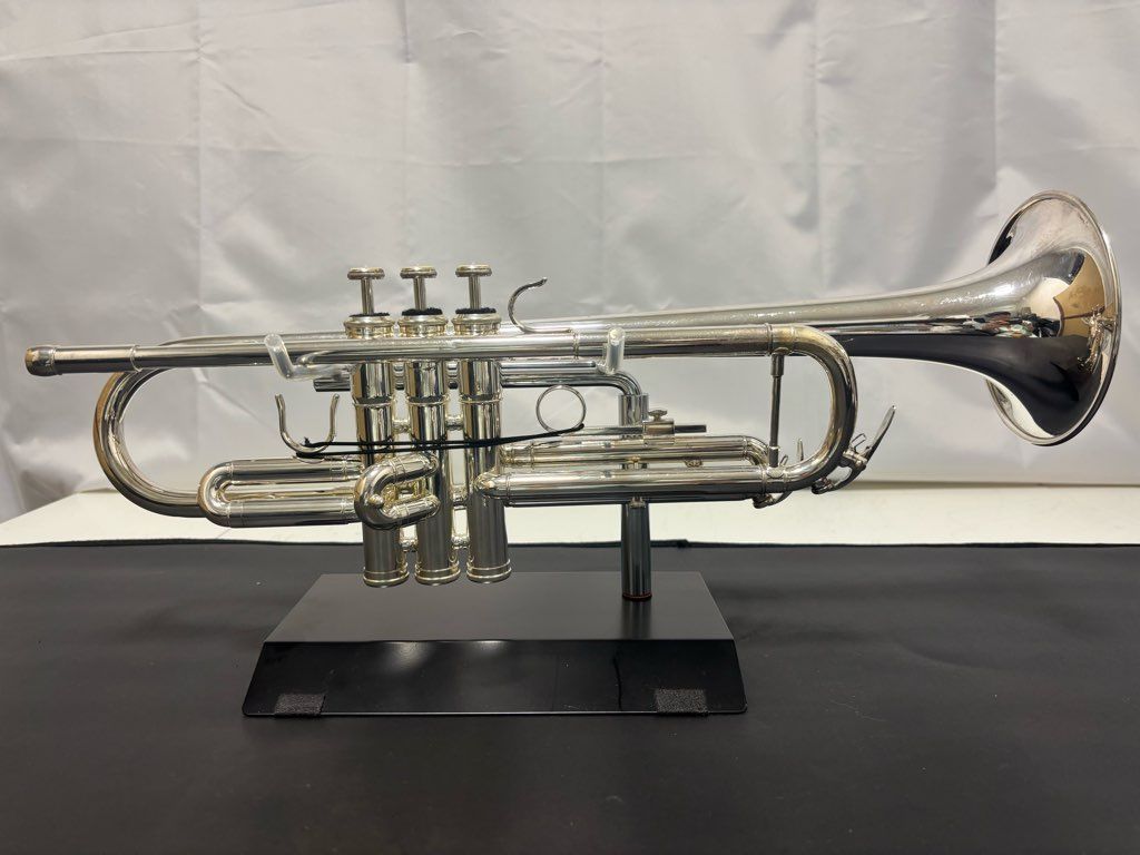 【極美品】Minerva ミネルバ トランペット MTR500S ケース付き 洗浄済・メンテナンス済♪】Minerva（ミネルバ） トランペット