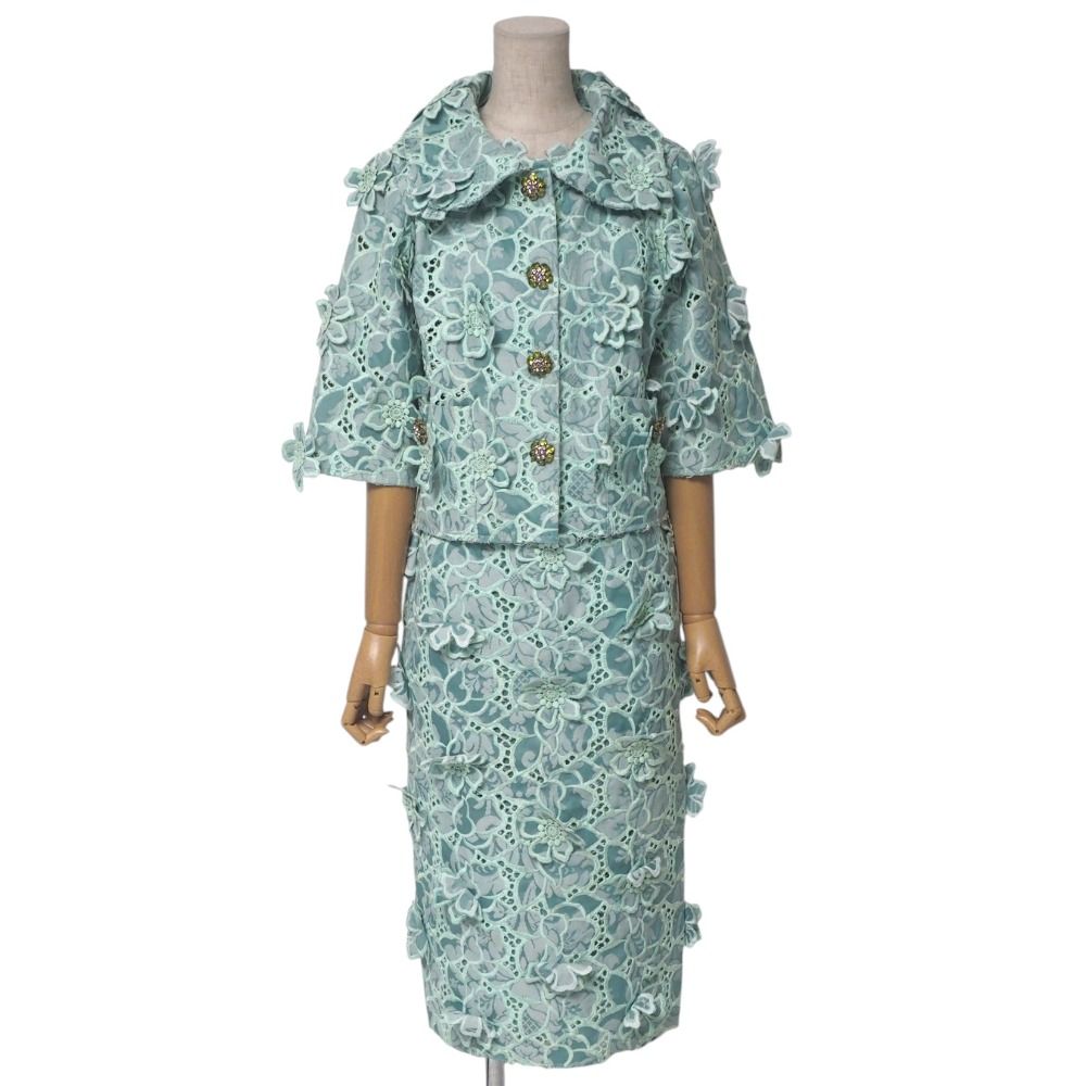 DOLCE-GABBANA ドルチェアンドガッバーナ スカートスーツ サイズジャケット|38 スカート|36 レース フラワー装飾 スーツ セットアップ ジャケット スカート カットオフ加工 イタリア製 ブランド古着 20250512|RA4642