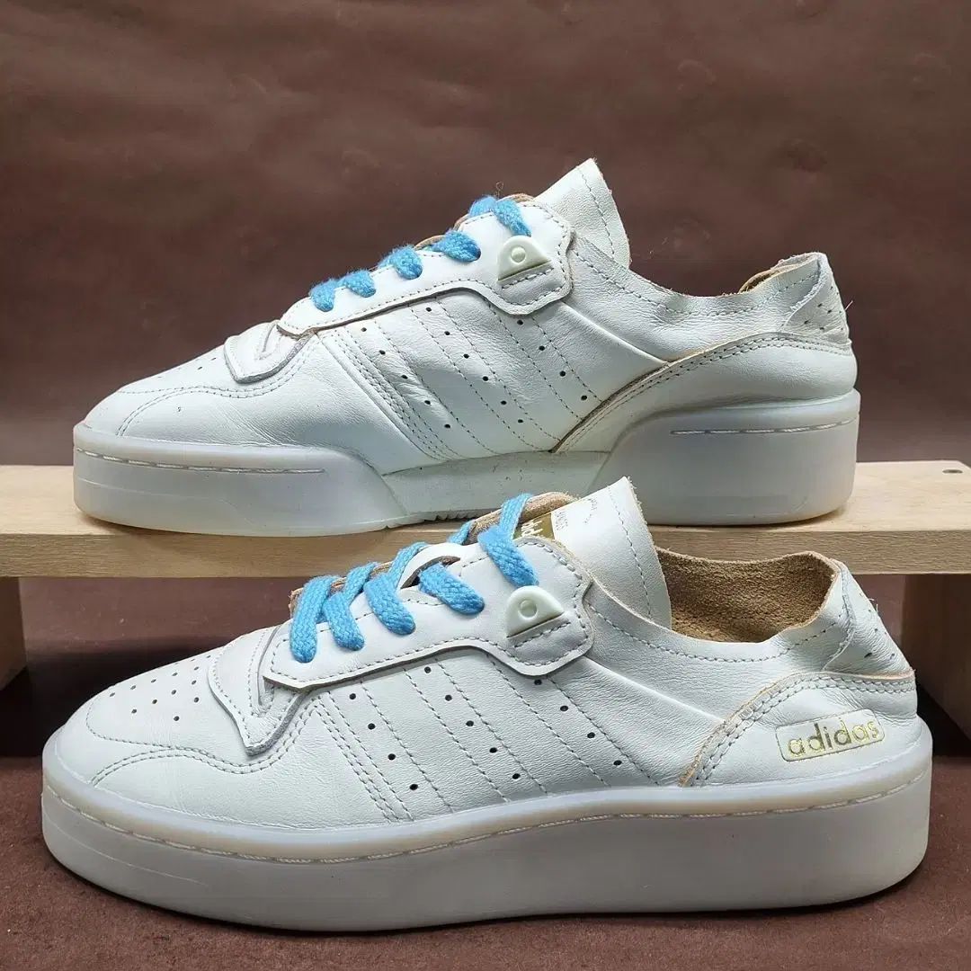 adidas アディダス 競争 サマーロー スニーカー 240_