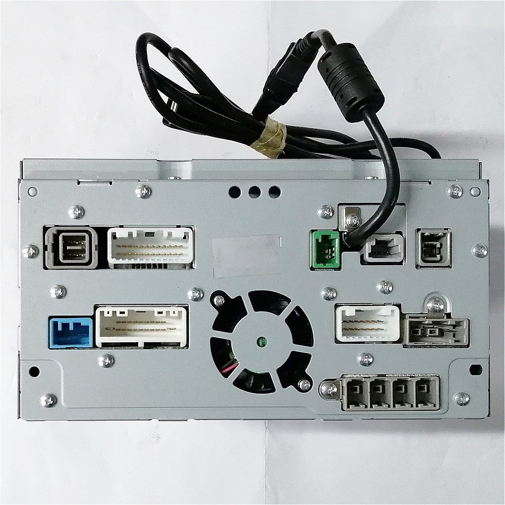 日産純正ナビ MC312D-W 7型ワイド フルセグ地デジ/CD/DVD/SD/USB