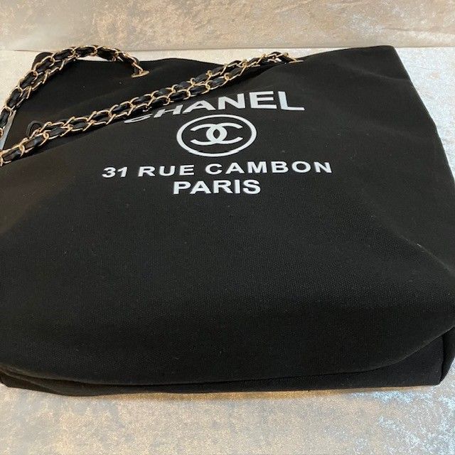 未使用＊CHANELキャンバスチェーンストラップトートバックノベルティ
