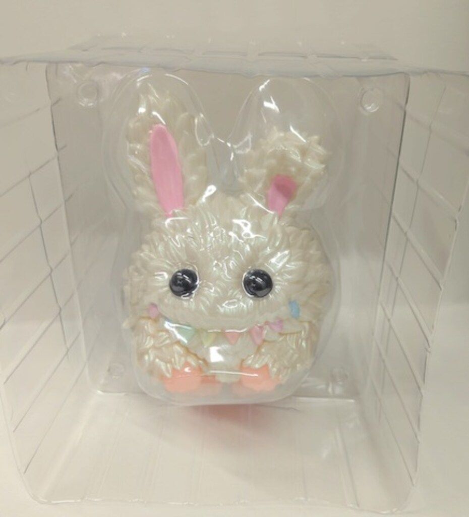 instinctoy Monster Flappy white Pearl GID - メルカリ