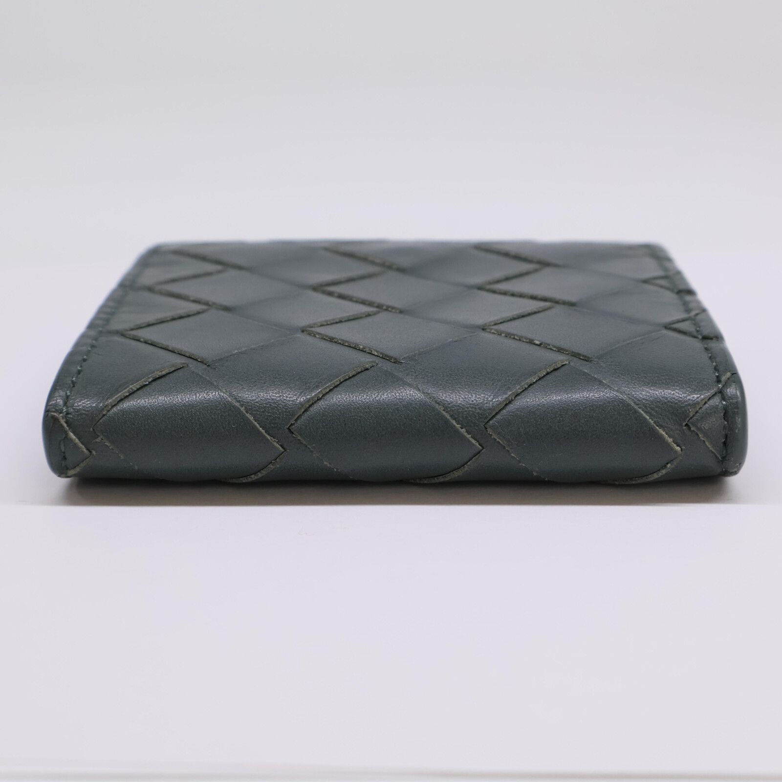 【BOTTEGA VENETA】折り畳みコインパース ブラックカセット 折り畳みコインパース| Bottega Veneta® 日本