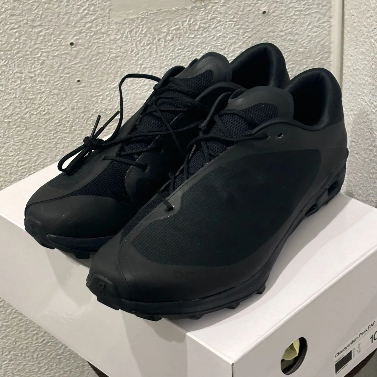 On Cloudventure Peak PAF BLACK 28cm 黒 オン