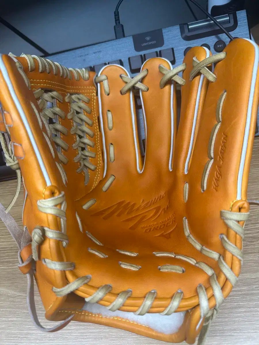 ミズノプロ 硬式 グローブ グラブ 内野手 MM型 定価69300 高校野球対応