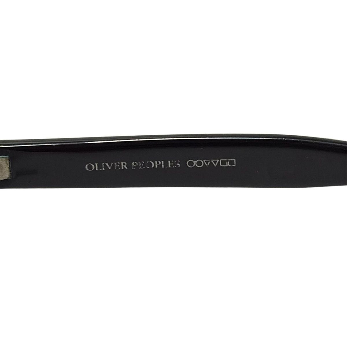 OLIVER PEOPLES