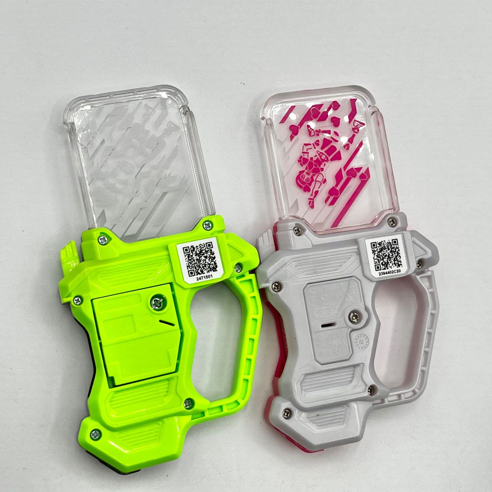 仮面ライダーエグゼイド バグルドライバー ツヴァイ　仮面ライダークロノス 変身ベルト DXバグルドライバーツヴァイ＆仮面ライダー
