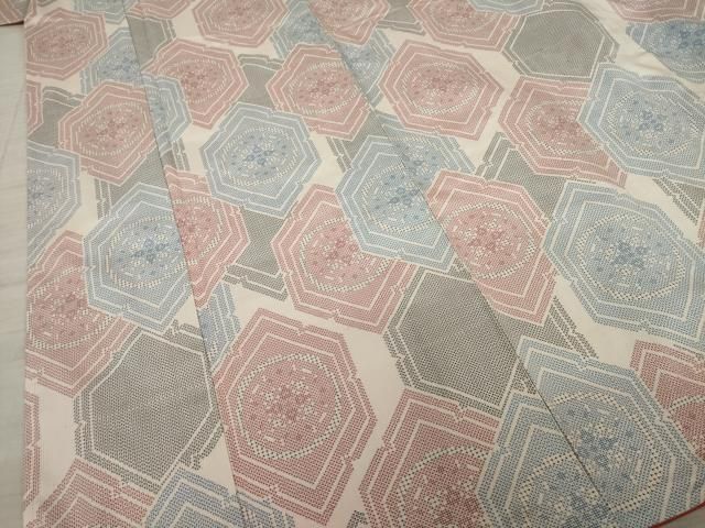 平和屋着物○本場大島紬 一元絣 雲重ね亀甲花唐草文 正絹 逸品