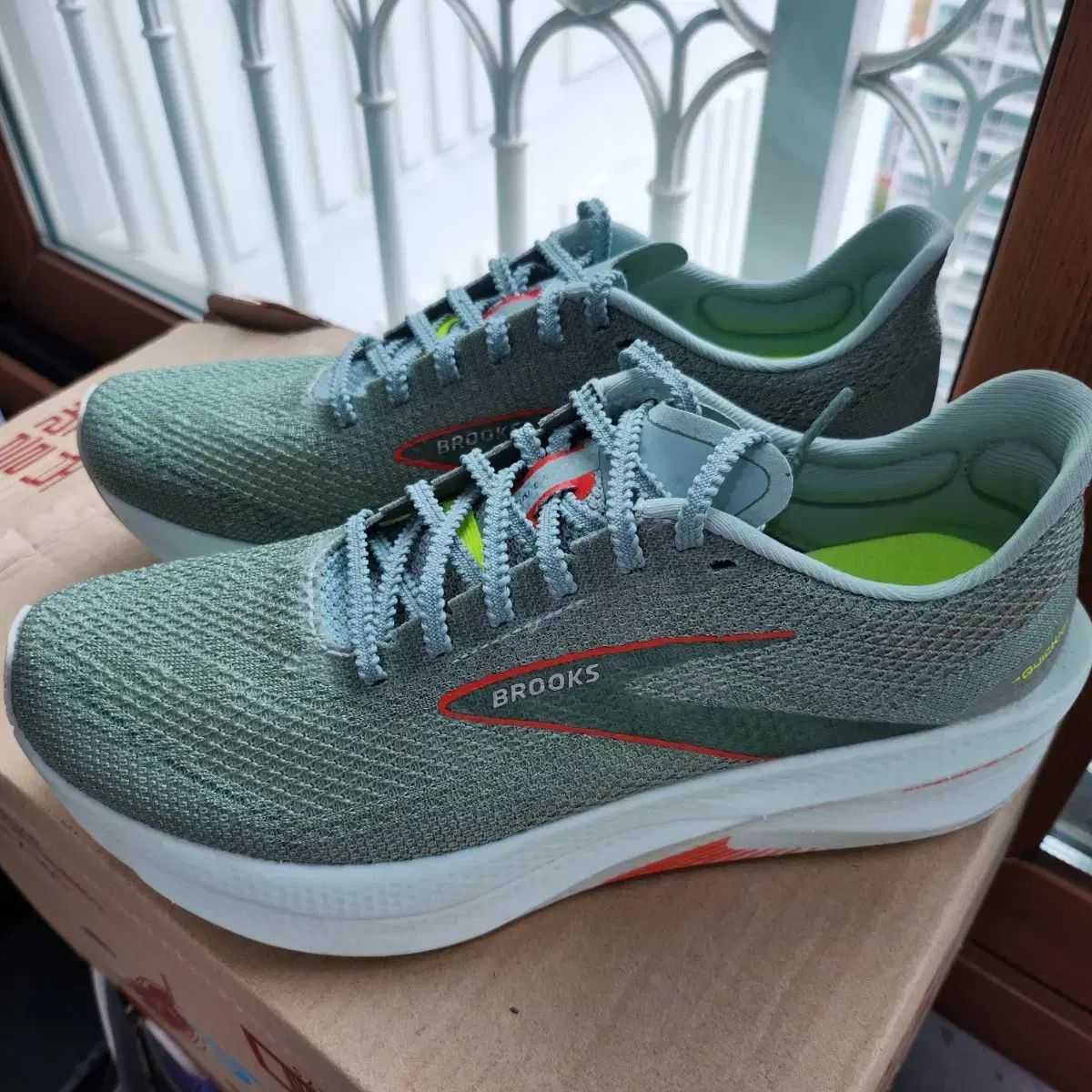 BROOKS ブルックス 275 サイズ ハイペリオン エリート 3 ランニング 炭化