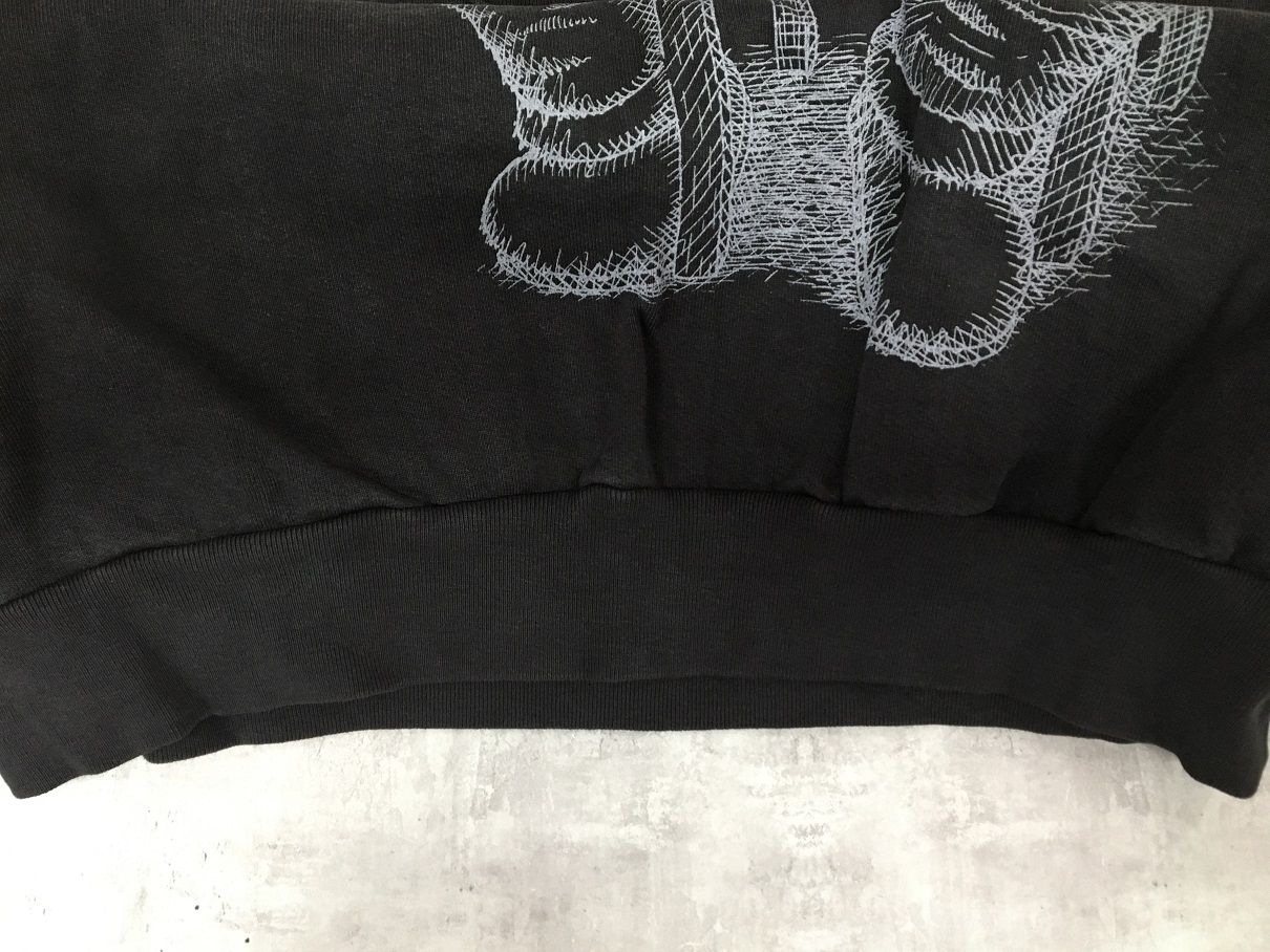 KAWS For KID CUDI SWEAT カウズ スウェット【7148-004】 - メルカリ 