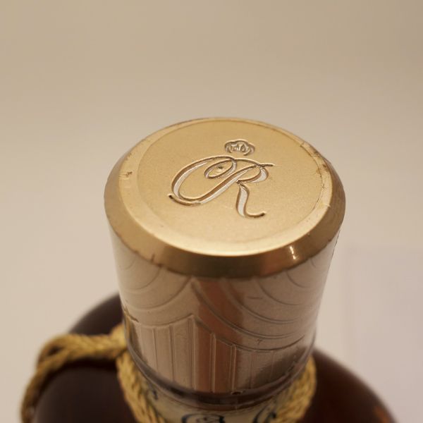 クラウンローヤル スペシャルエディション 750ml 未開栓 巾着袋付